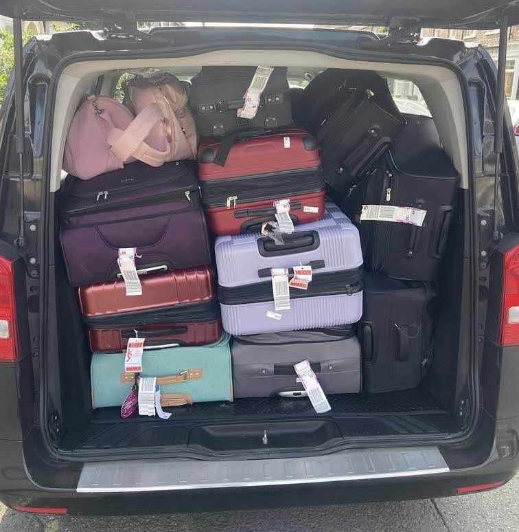 Mercedes Vito Minibus Luggage 
